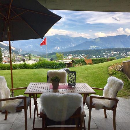 Casa Admisa, Spektakulaere Aussicht, Ski In And Out, Hochwertige Einrichtung, Valserstein Und Eiche Flims Exterior photo