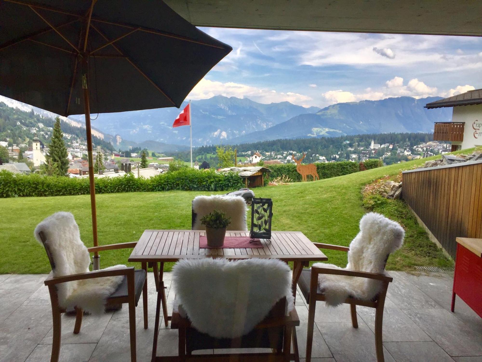 Casa Admisa, Spektakulaere Aussicht, Ski In And Out, Hochwertige Einrichtung, Valserstein Und Eiche Flims Exterior photo
